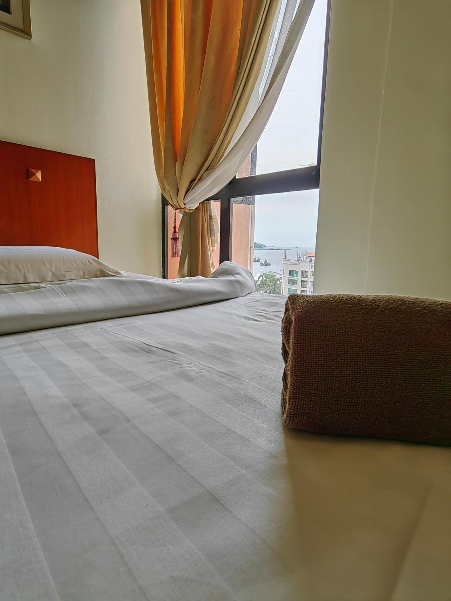 Town Condo - Marina Court Kota Kinabalu Bagian luar foto
