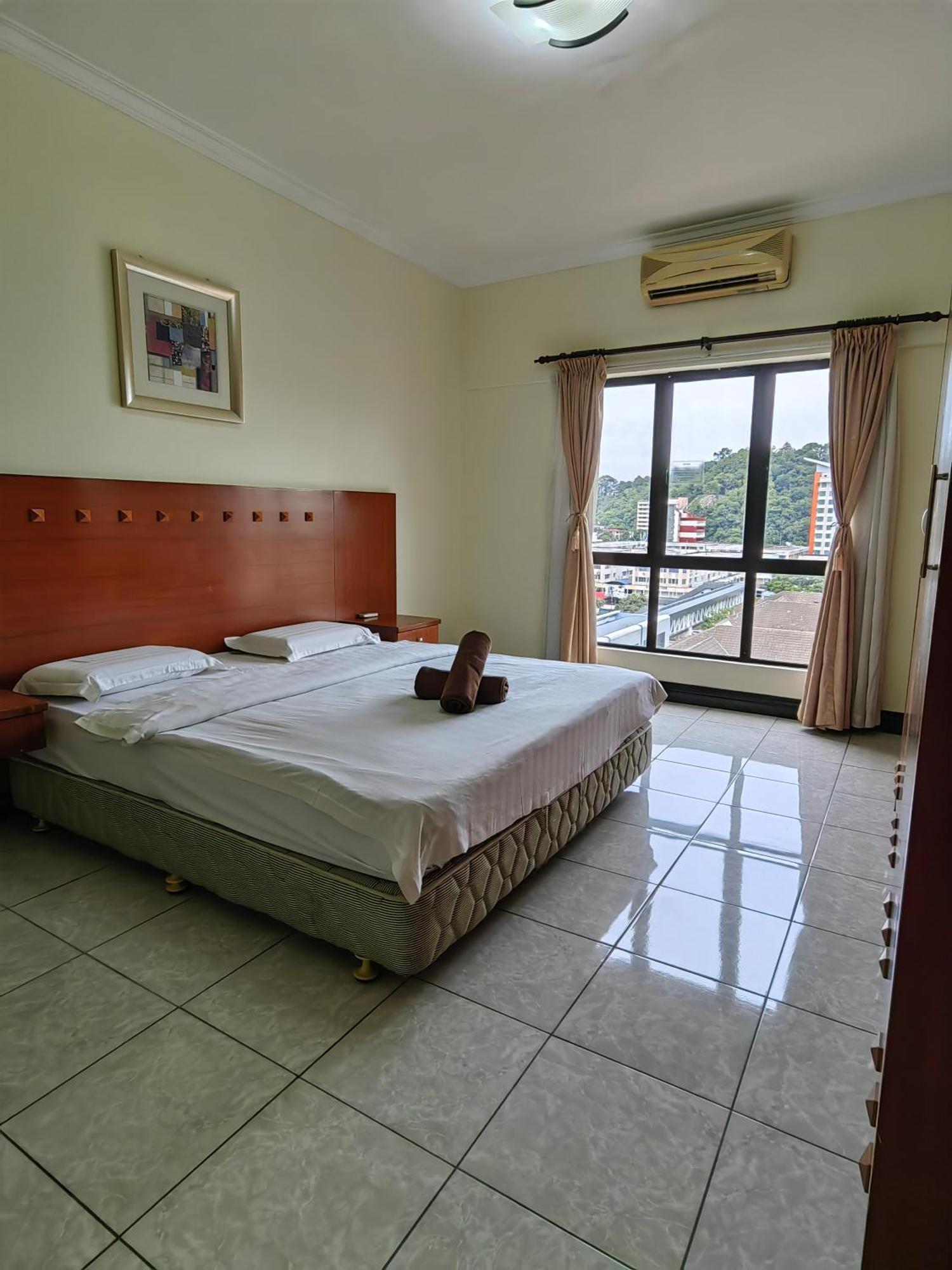 Town Condo - Marina Court Kota Kinabalu Bagian luar foto