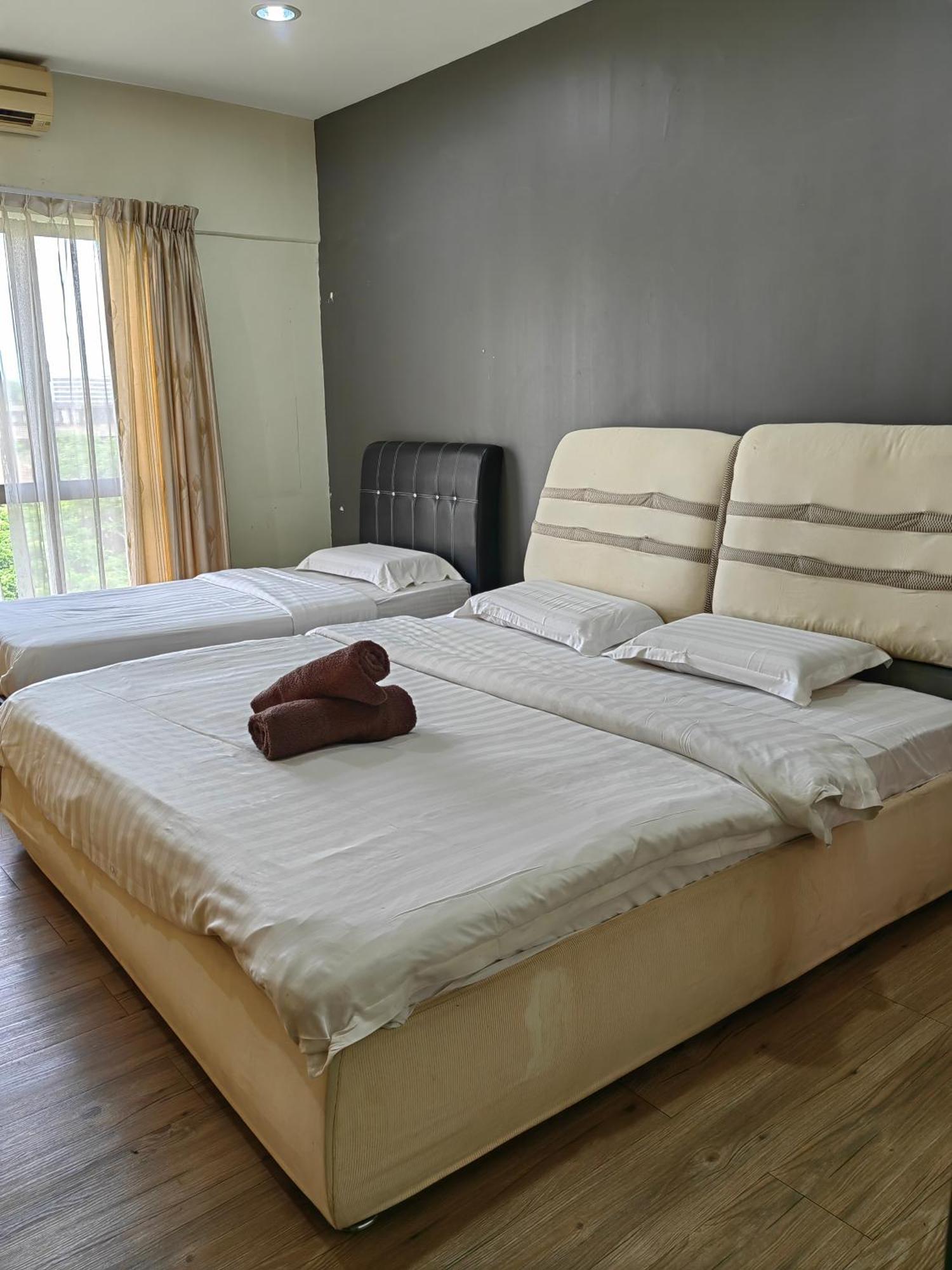 Town Condo - Marina Court Kota Kinabalu Bagian luar foto
