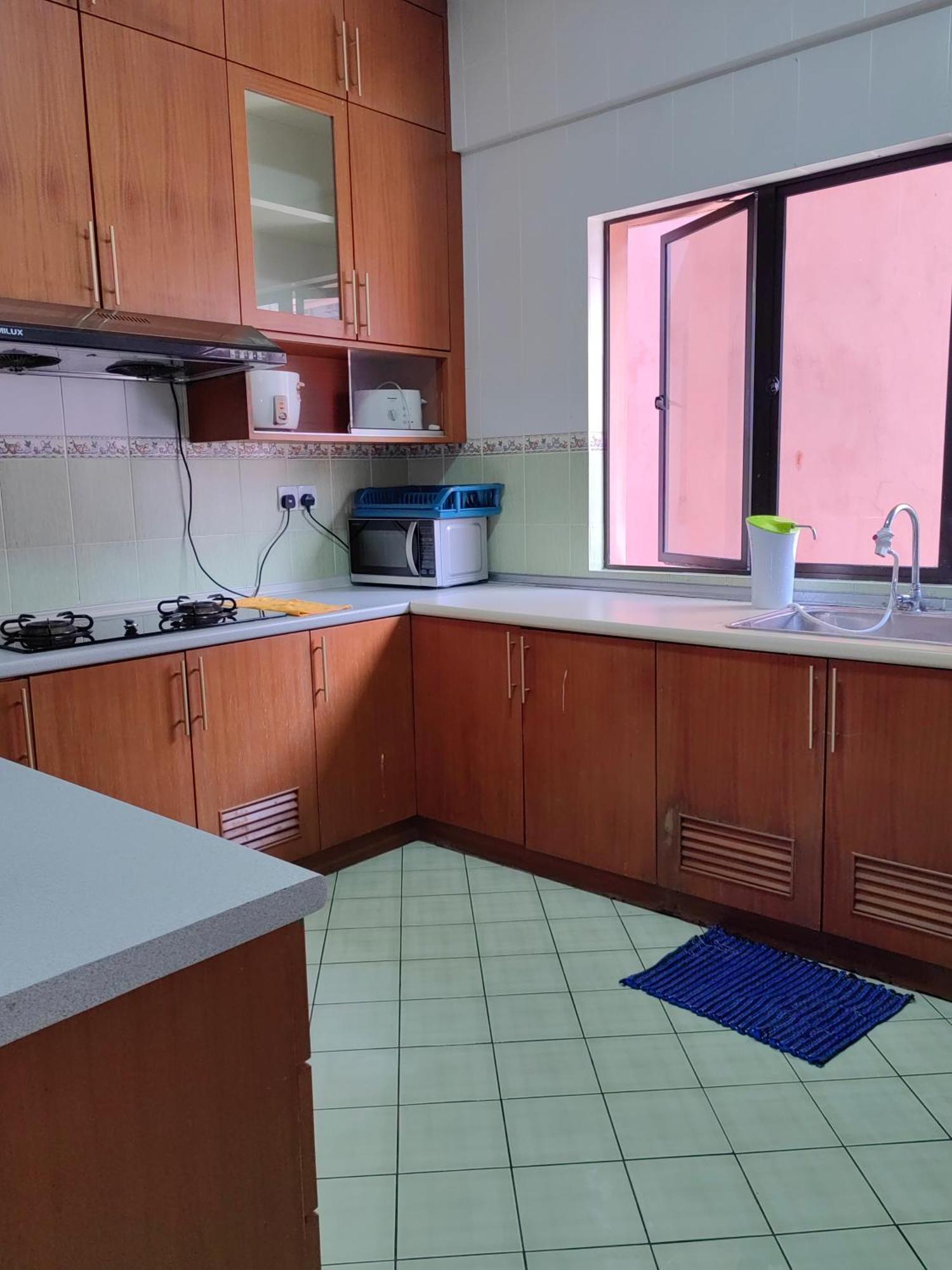 Town Condo - Marina Court Kota Kinabalu Bagian luar foto
