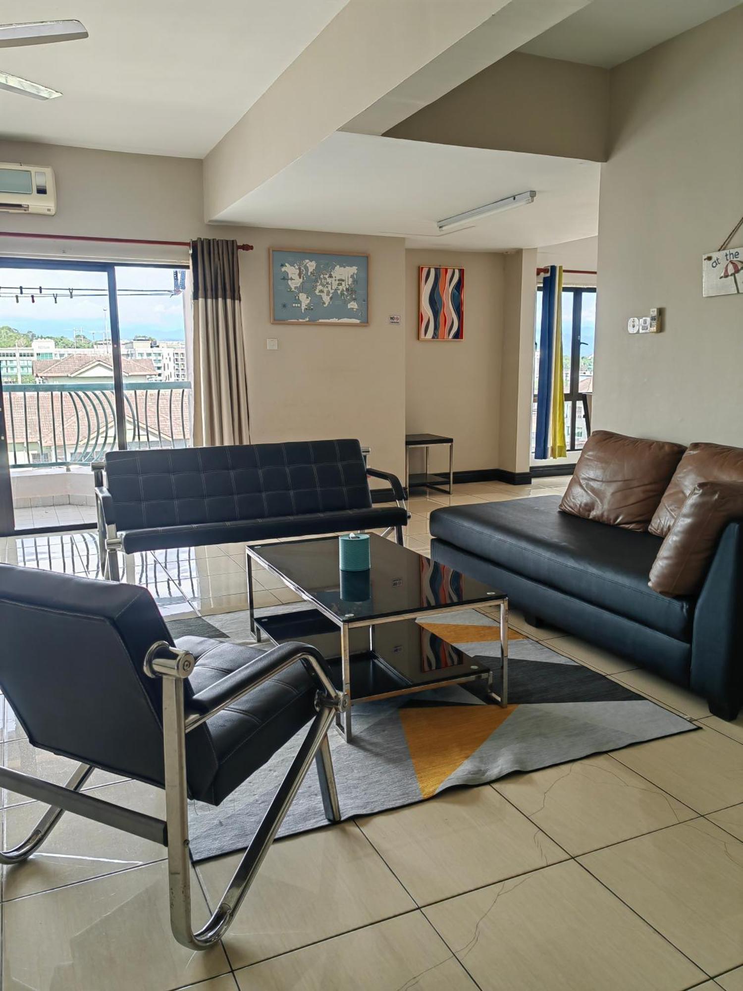 Town Condo - Marina Court Kota Kinabalu Bagian luar foto