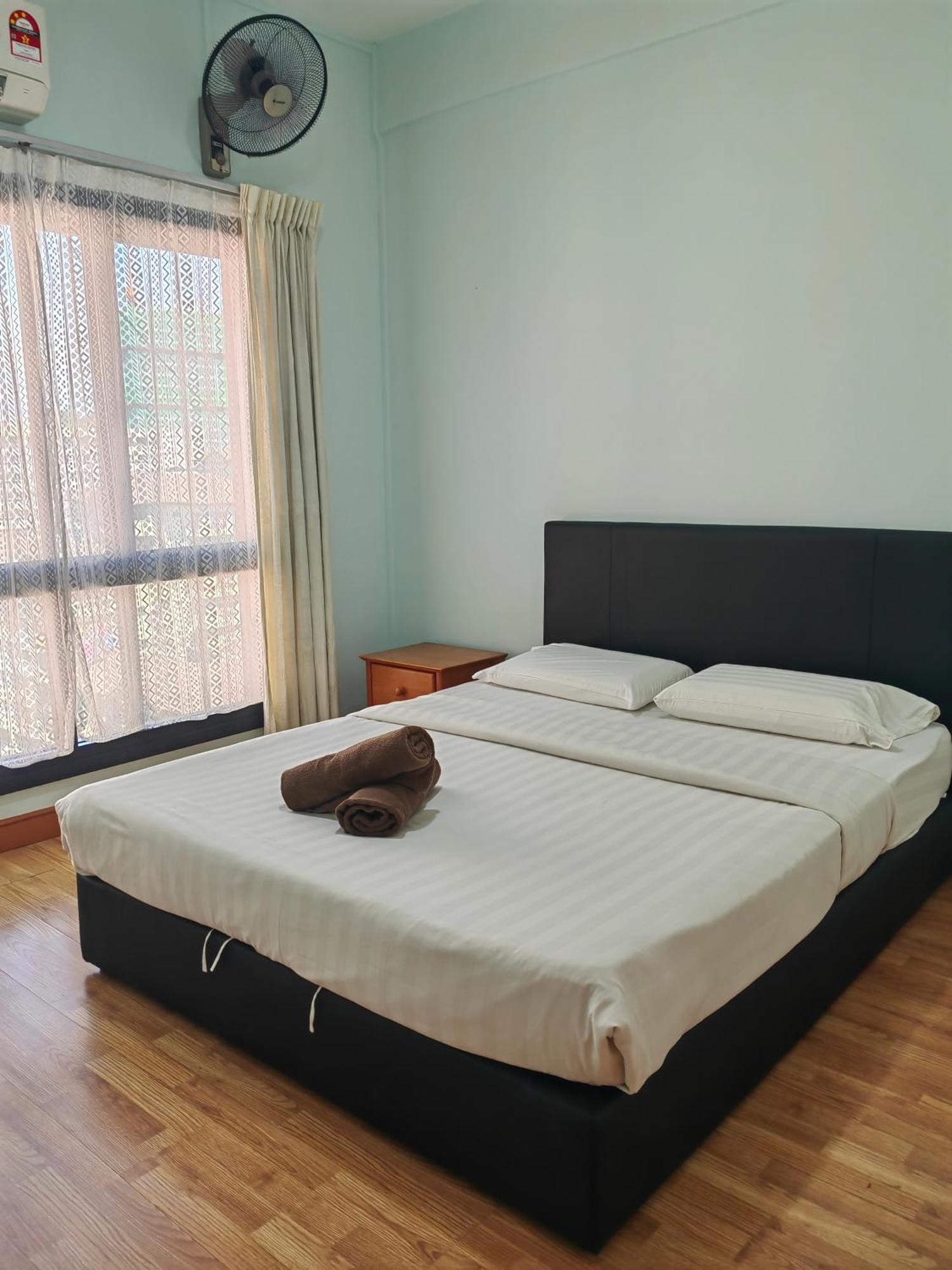 Town Condo - Marina Court Kota Kinabalu Bagian luar foto