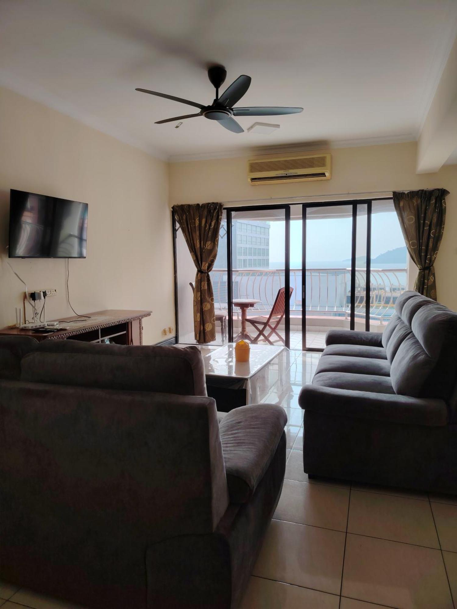 Town Condo - Marina Court Kota Kinabalu Bagian luar foto